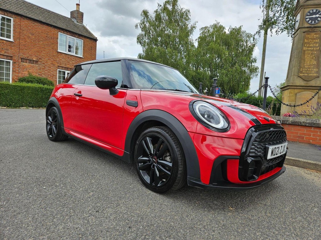 2021 MINI HATCH
